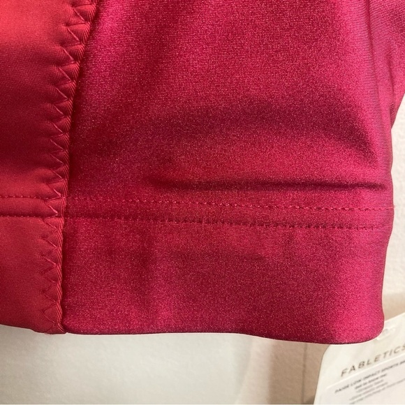 FABLETICS Sz L Paige Low Impact Metallic Elastic Straps Comfort Band Sports Bra - Picture 2 of 8